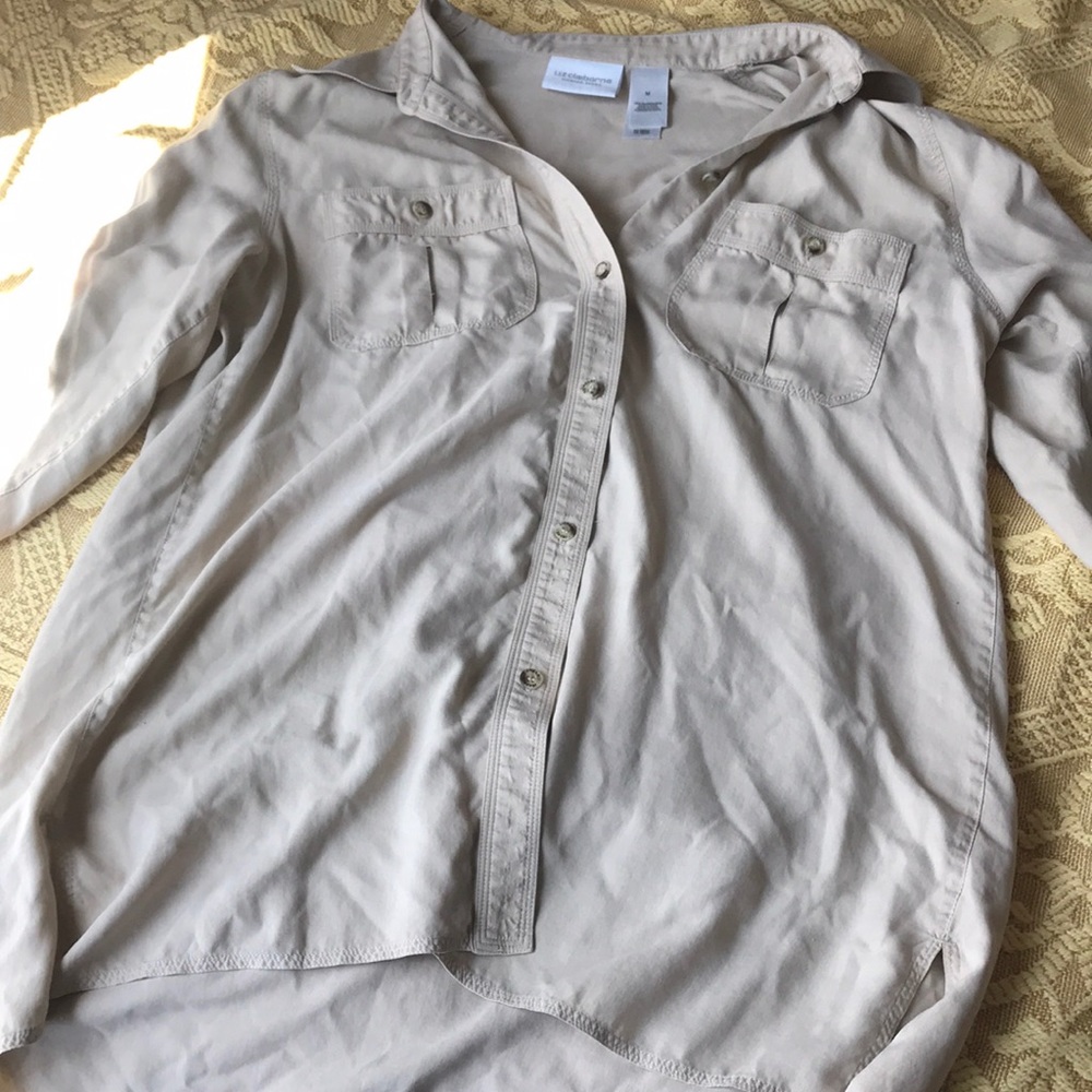 Women’s long sleeve
